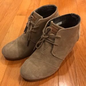 TOMS Desert Wedge Bootie, Women’s 7